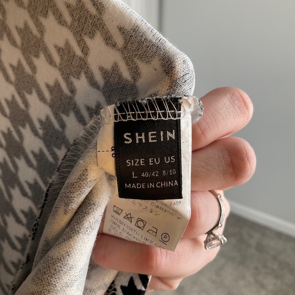 Houndstooth Dress - Picture 5 of 5